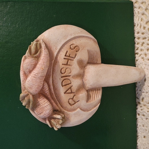Radish Garden stake - Picture 1 of 2